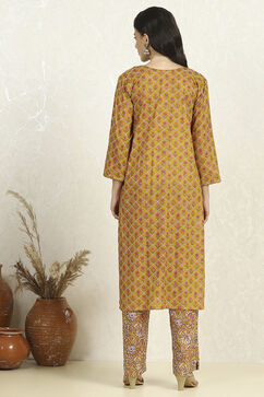Yellow Cotton Unstitched Suit Set image number 5