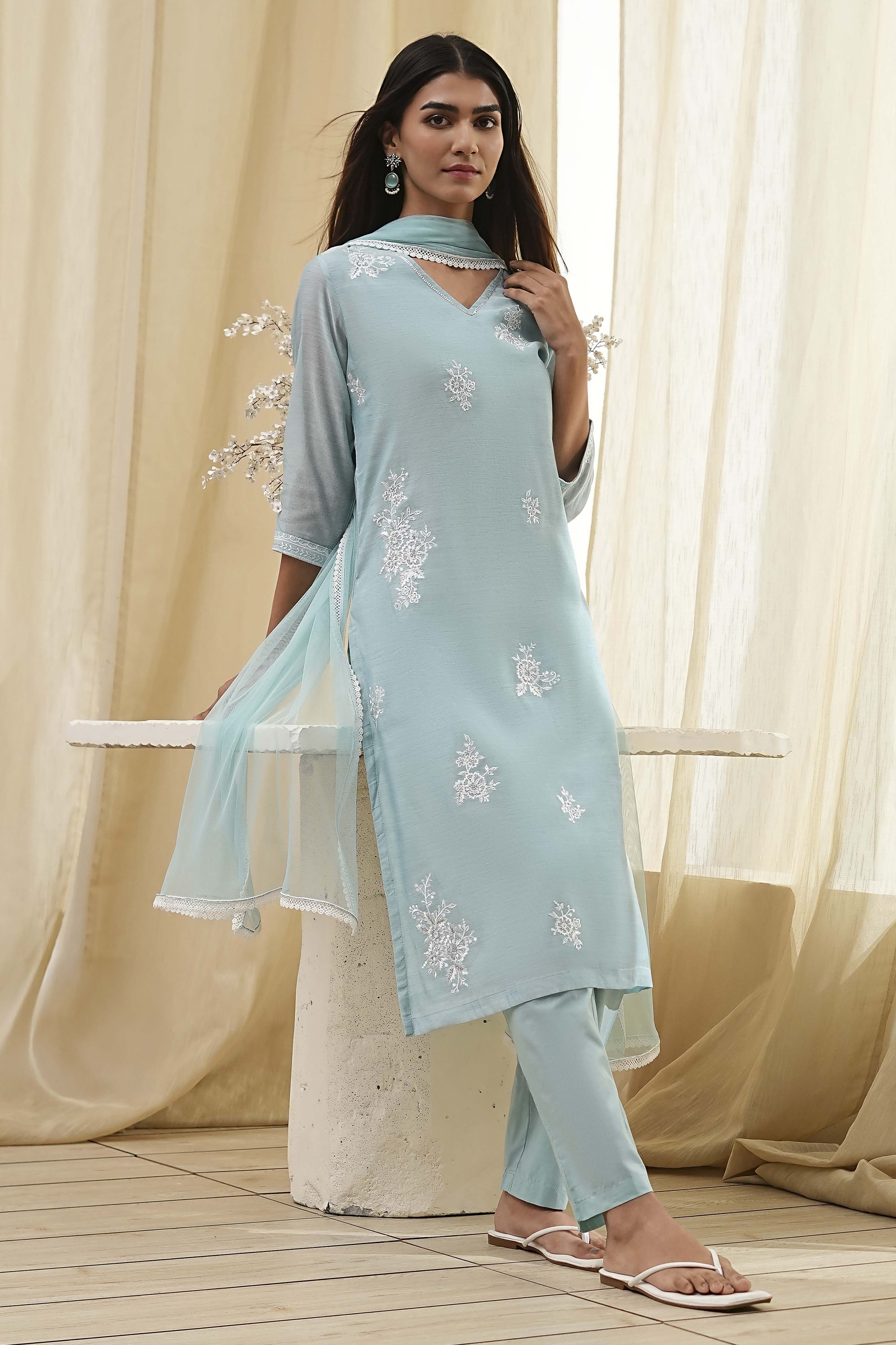 Aqua Embroidered Straight Suit Set image number 0