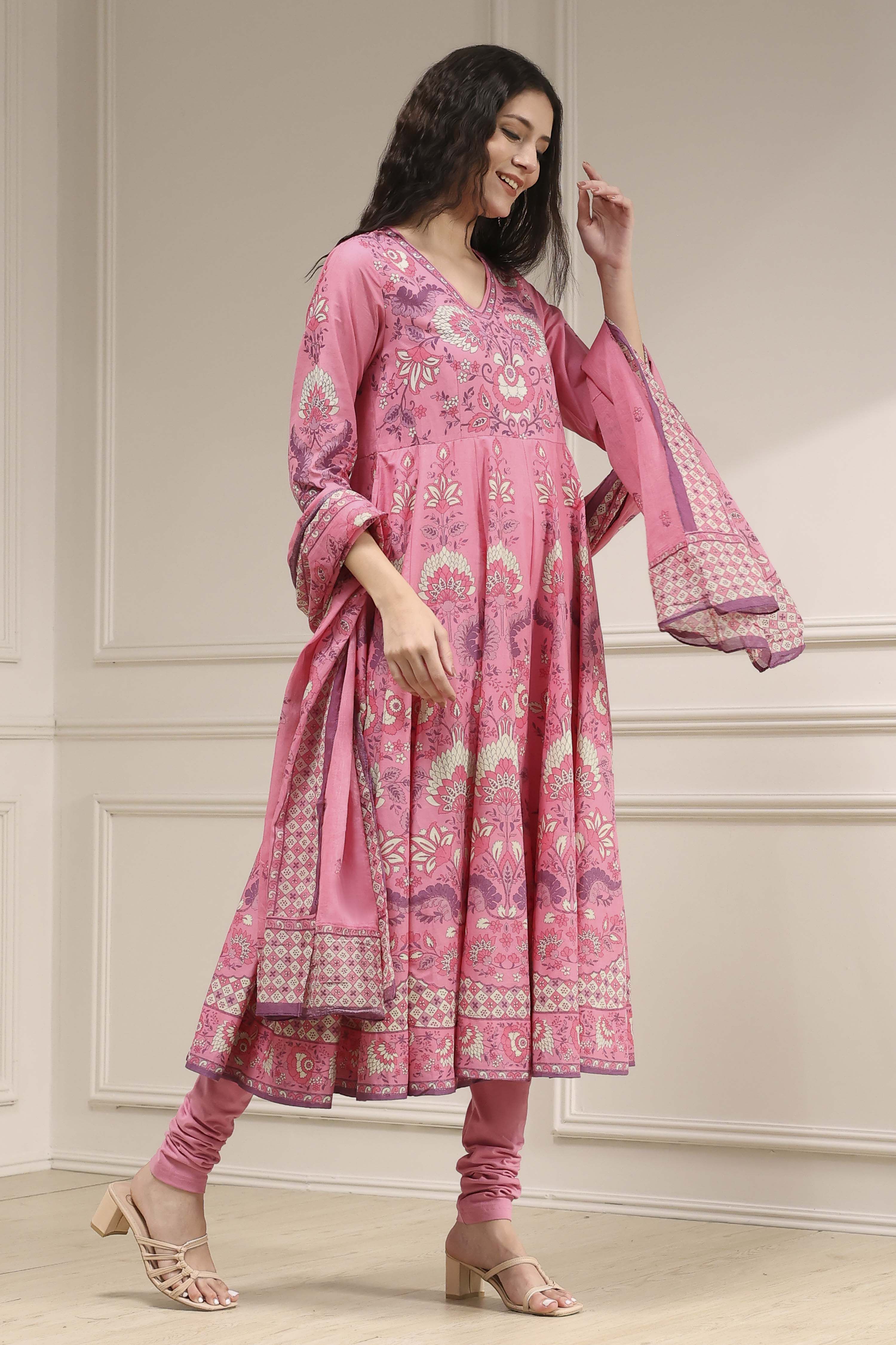 Light Pink Cotton Printed Anarkali Suit Set image number 5