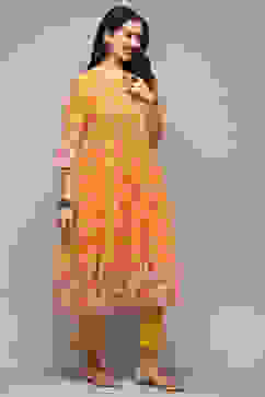 Yellow Cambric Flared Kurta Pant Suit Set image number 5