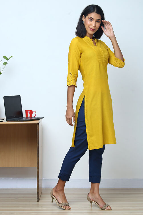 Peach Cotton Flax Kurta image number 2