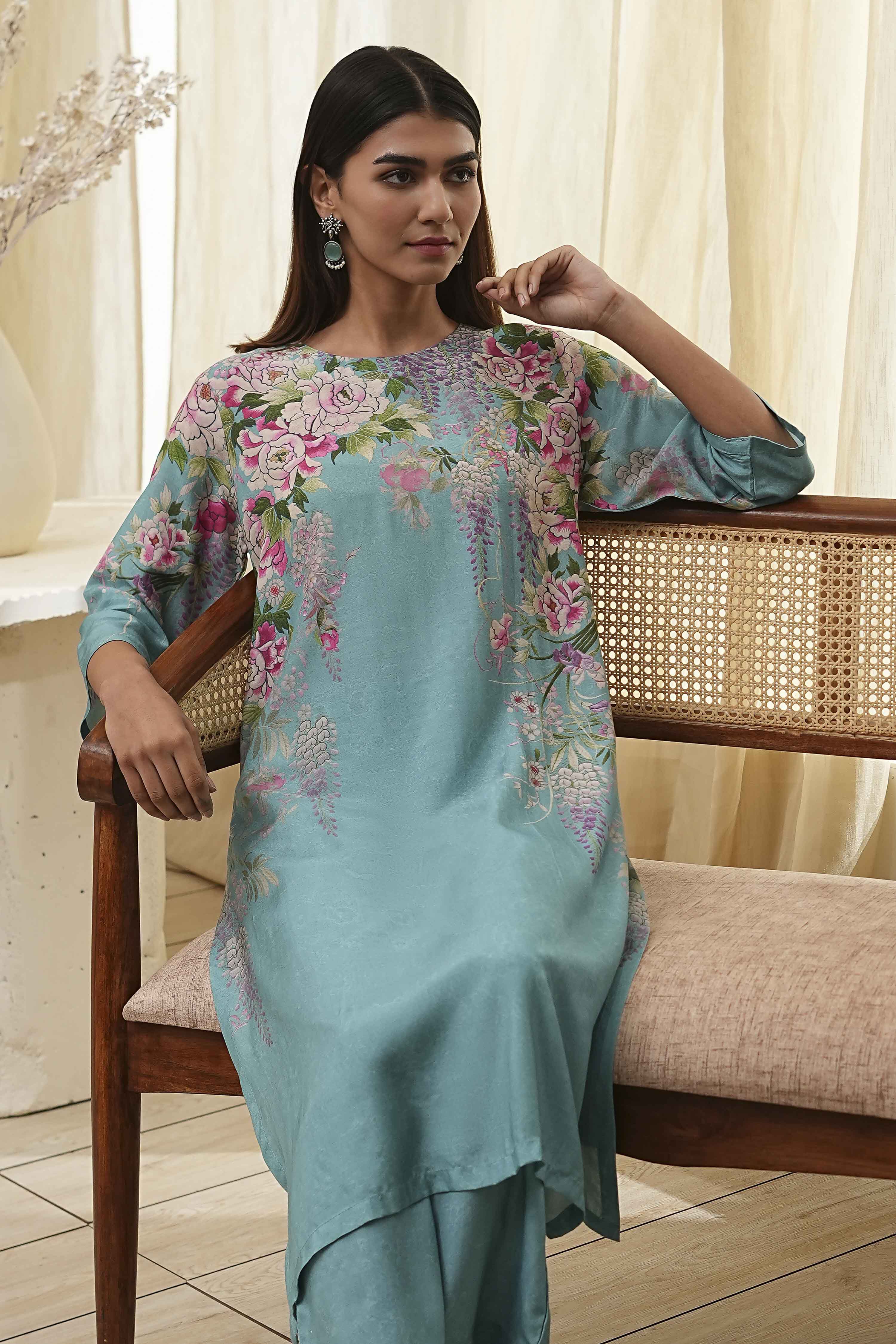 Blue Floral Straight Kurta Set image number 7