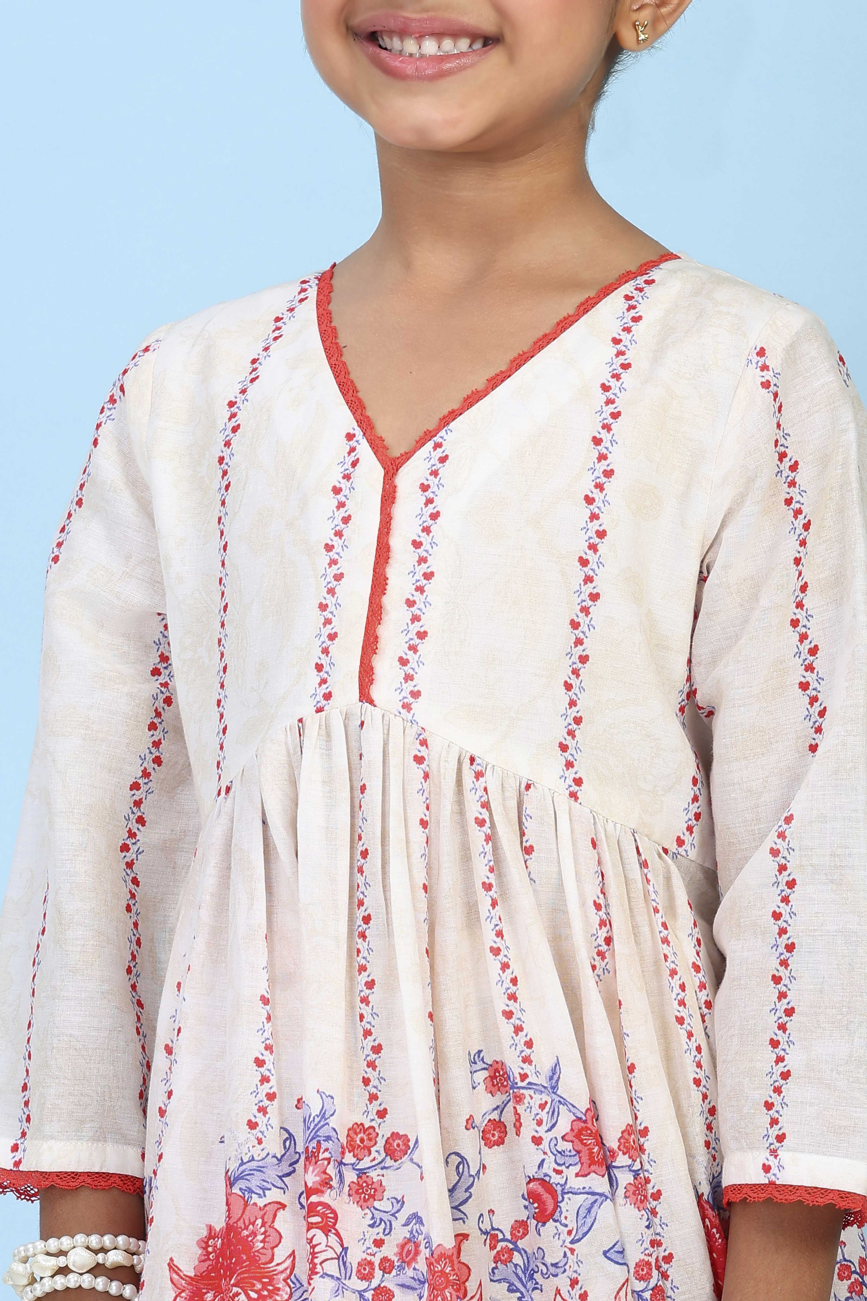 Off White Cotton Printed Gathered Suit Set image number 1