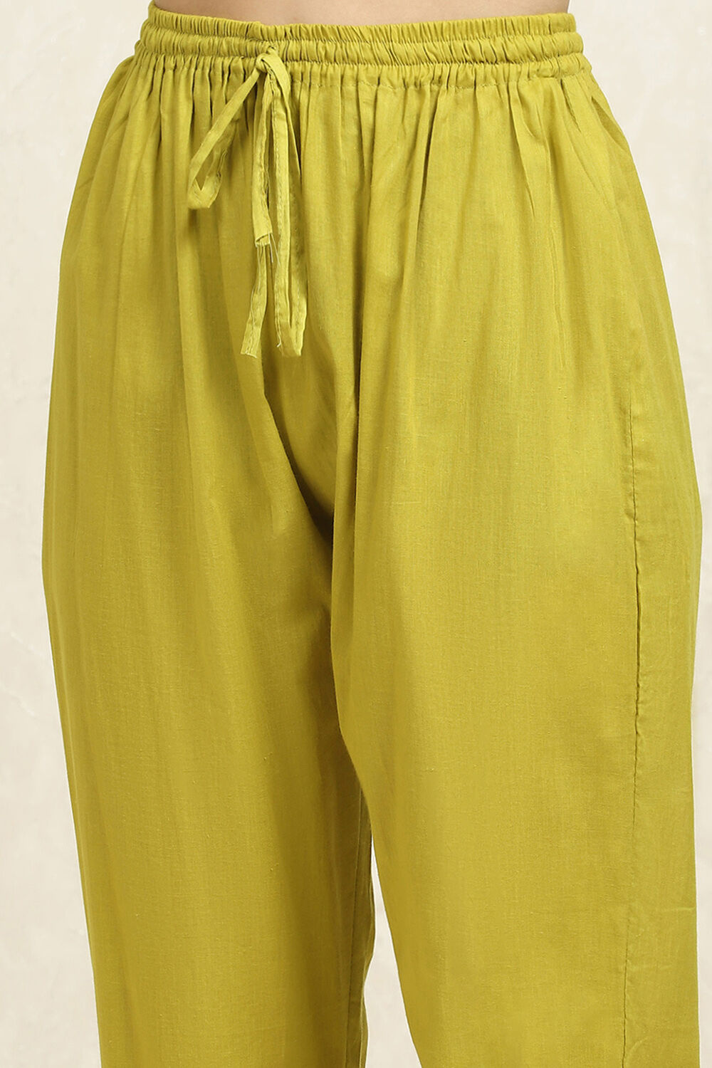 Green Cotton Floral Unstitched Suit Set image number 3