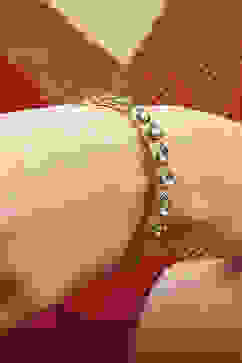 Gold Kundan Kade Festive Bangle image number 2