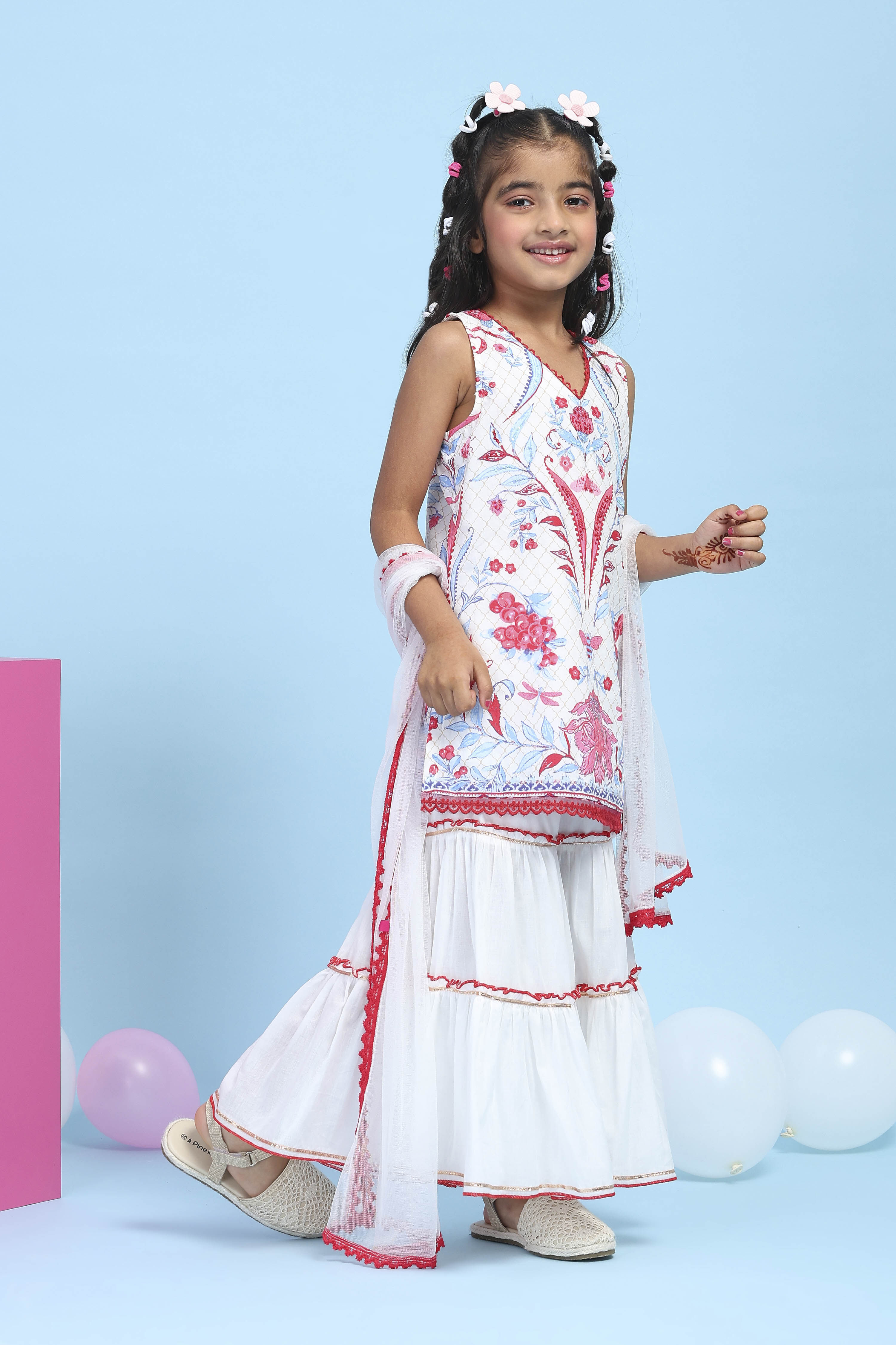 White Cotton Printed Straight Garara Suit Set image number 5