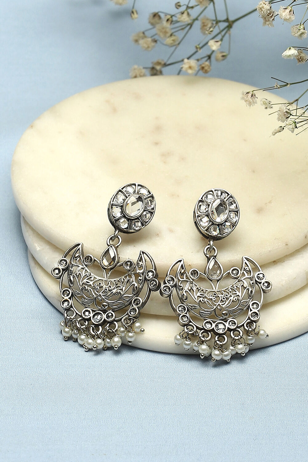 White Brass earrings image number 0