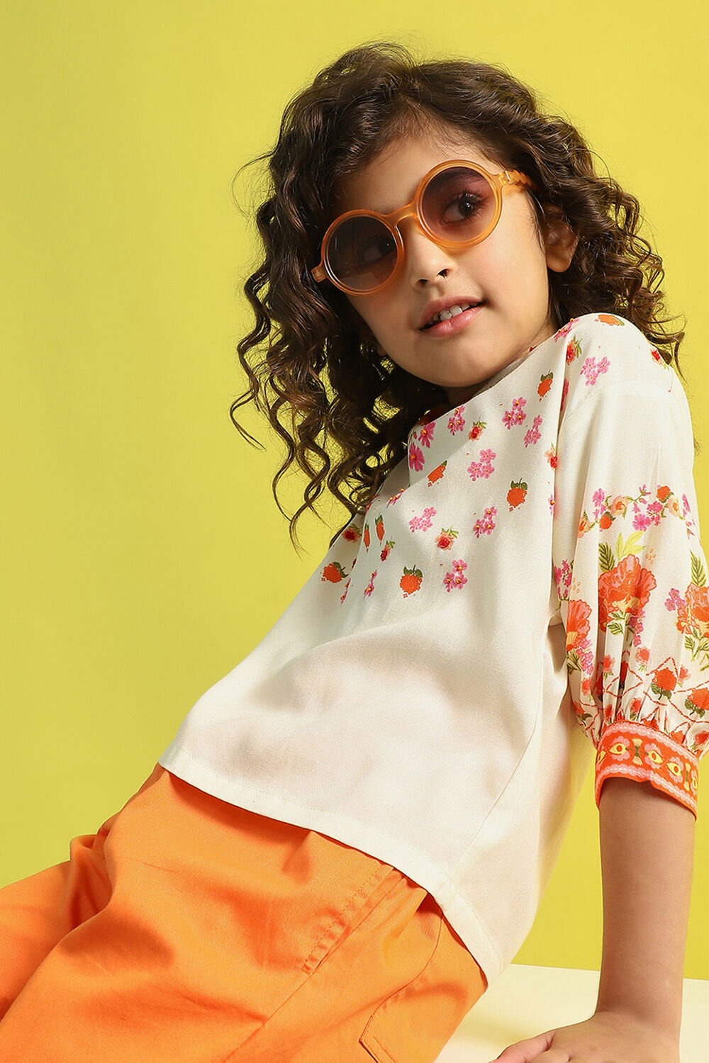 Off-White Floral Printed Top image number 0