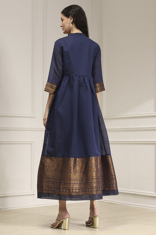 Green Yarn-Dyed Flared Kurta image number 3