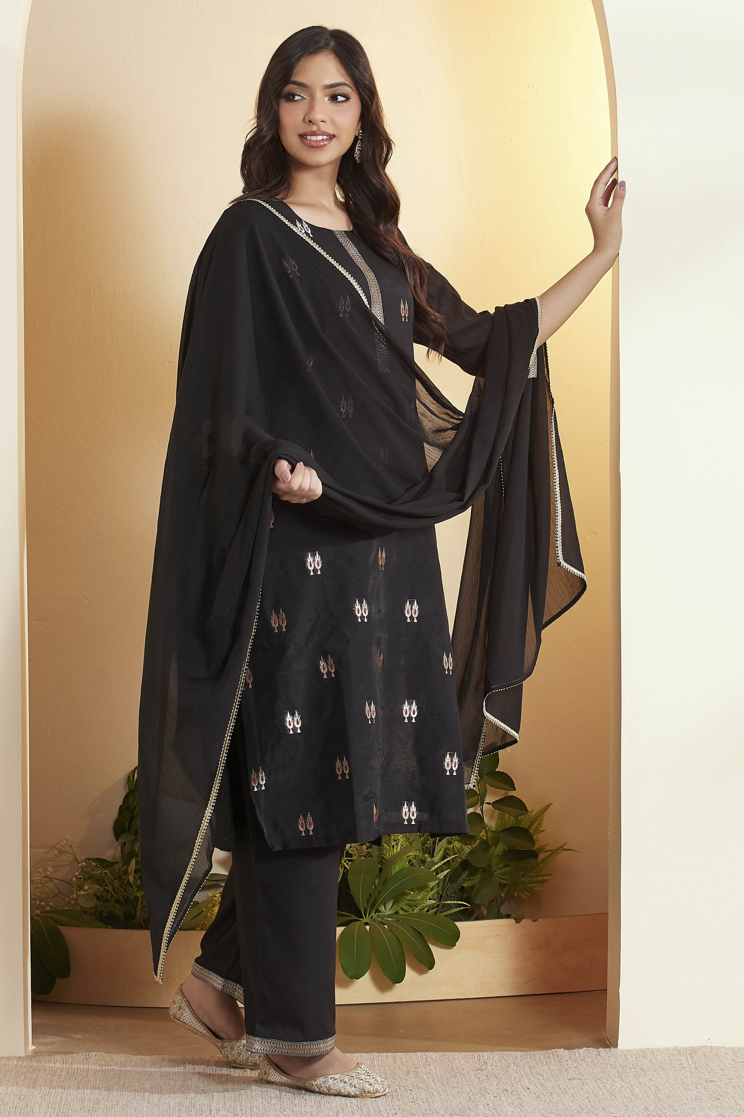 Black Yarndyed Straight Kurta Set image number 0
