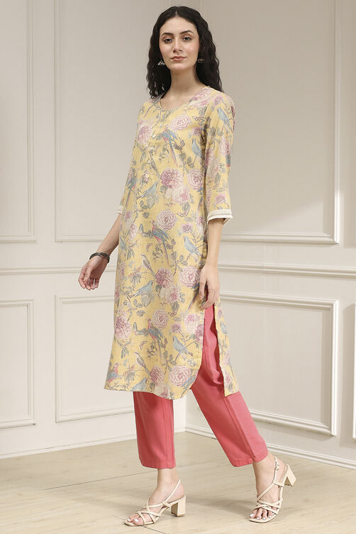 Yellow Cotton Blend Printed Straight Kurta image number 2