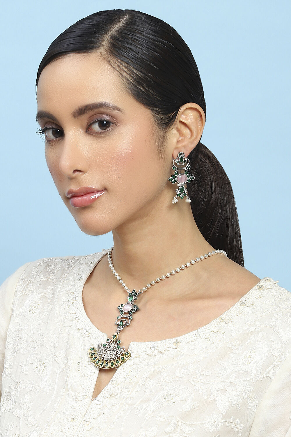 Green Brass Necklace Set image number 3