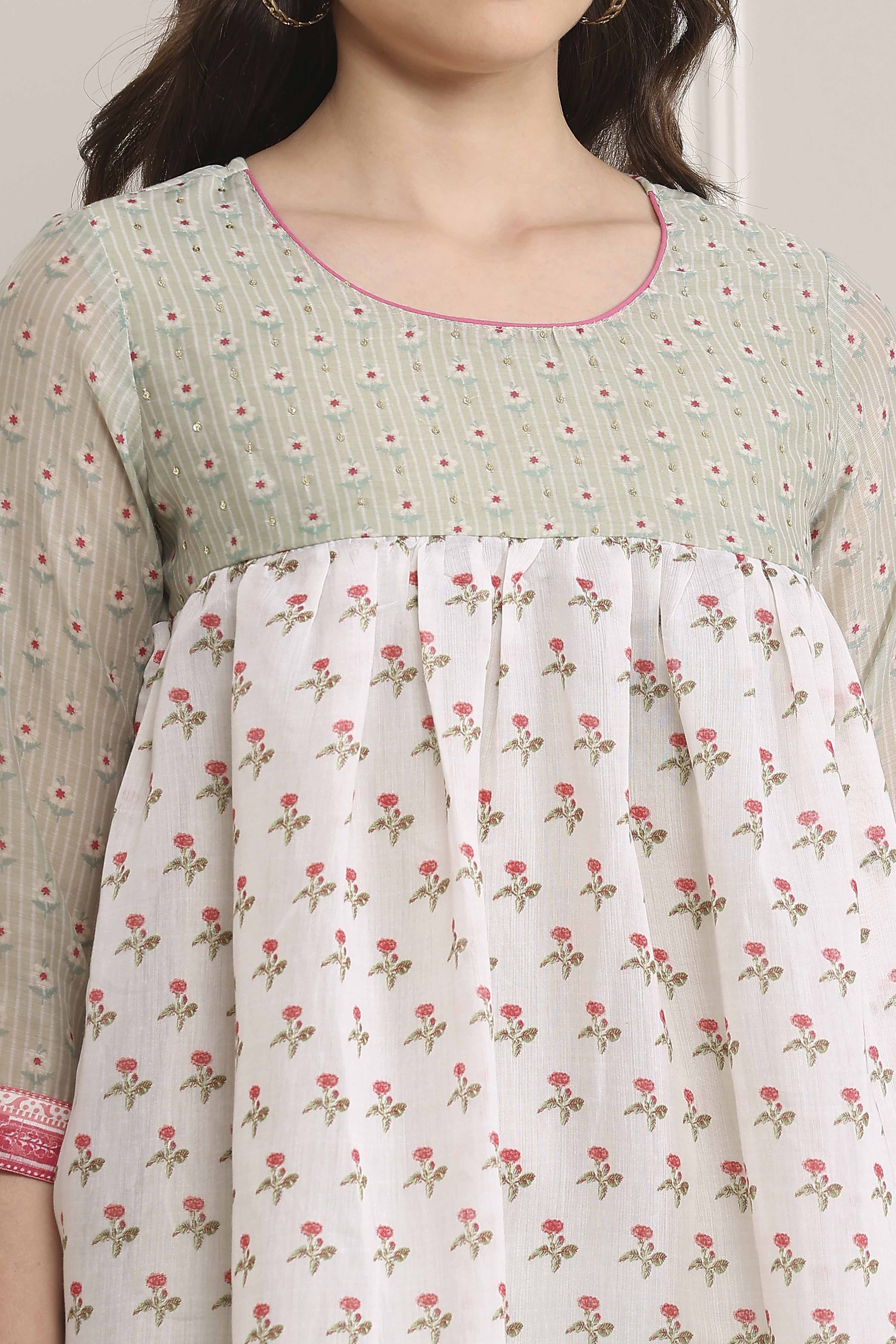 Green Art Silk Flared Kurta image number 1