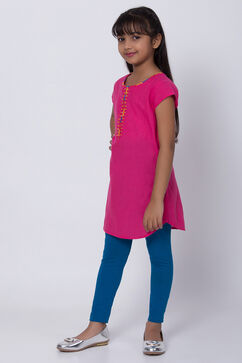 Pink Cotton Straight Kurta Capri Suit Set image number 2