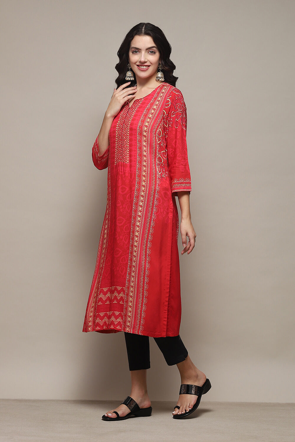 Red Printed Straight Kurta image number 2