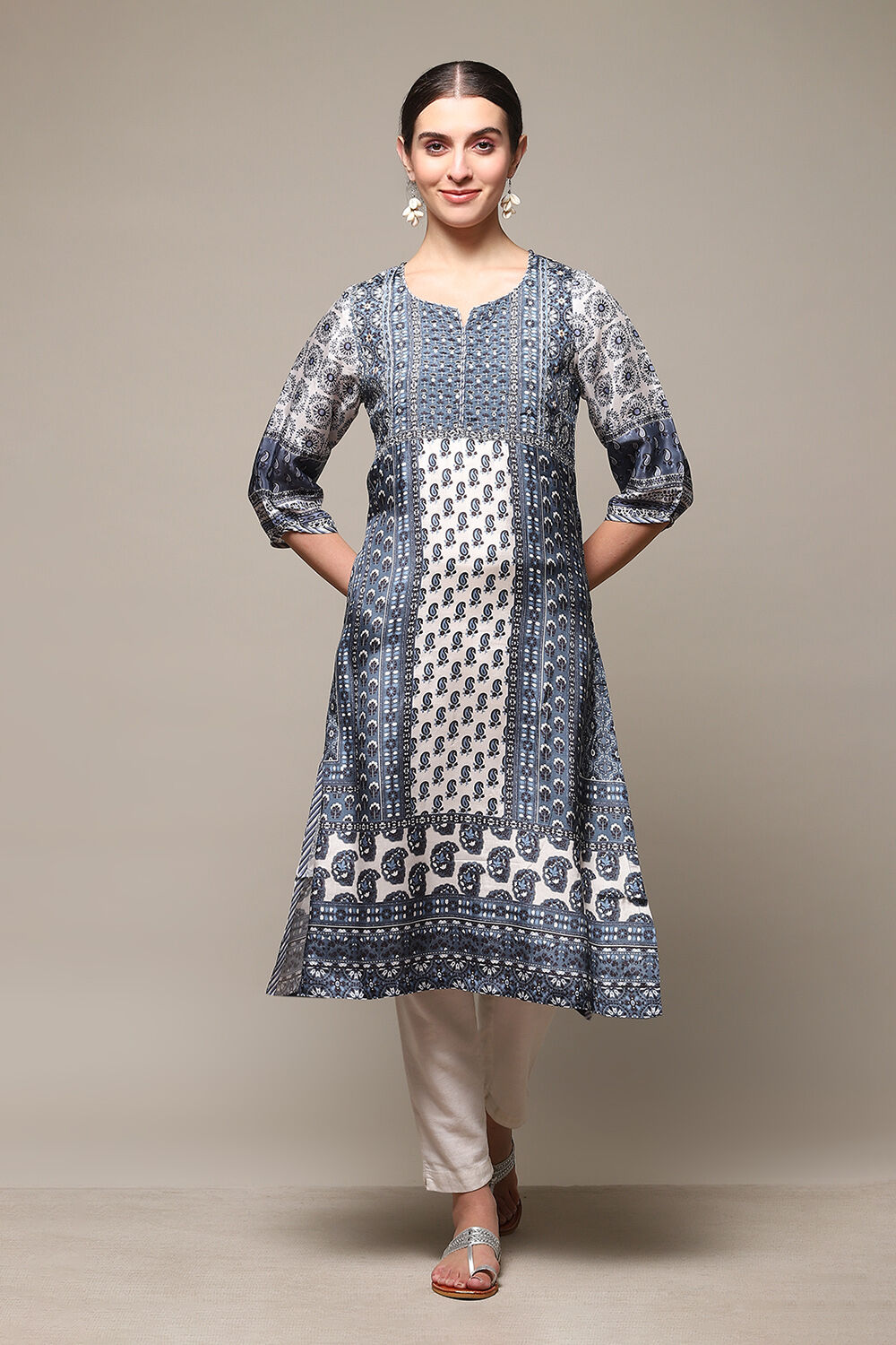 Ivory Viscose A Line Kurta image number 5