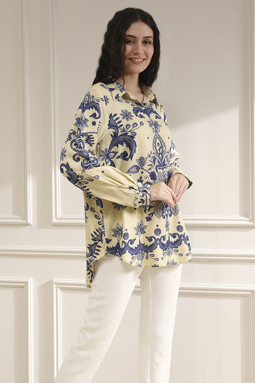 Off-White and Blue Printed Relaxed Fit Shirt image number 4