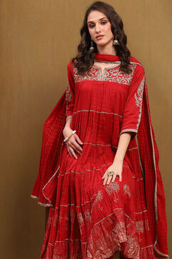 Red Cotton Embroidered Tiered Anarkali Suit Set image number 7