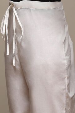 Off White Cotton Regular Pants image number 1