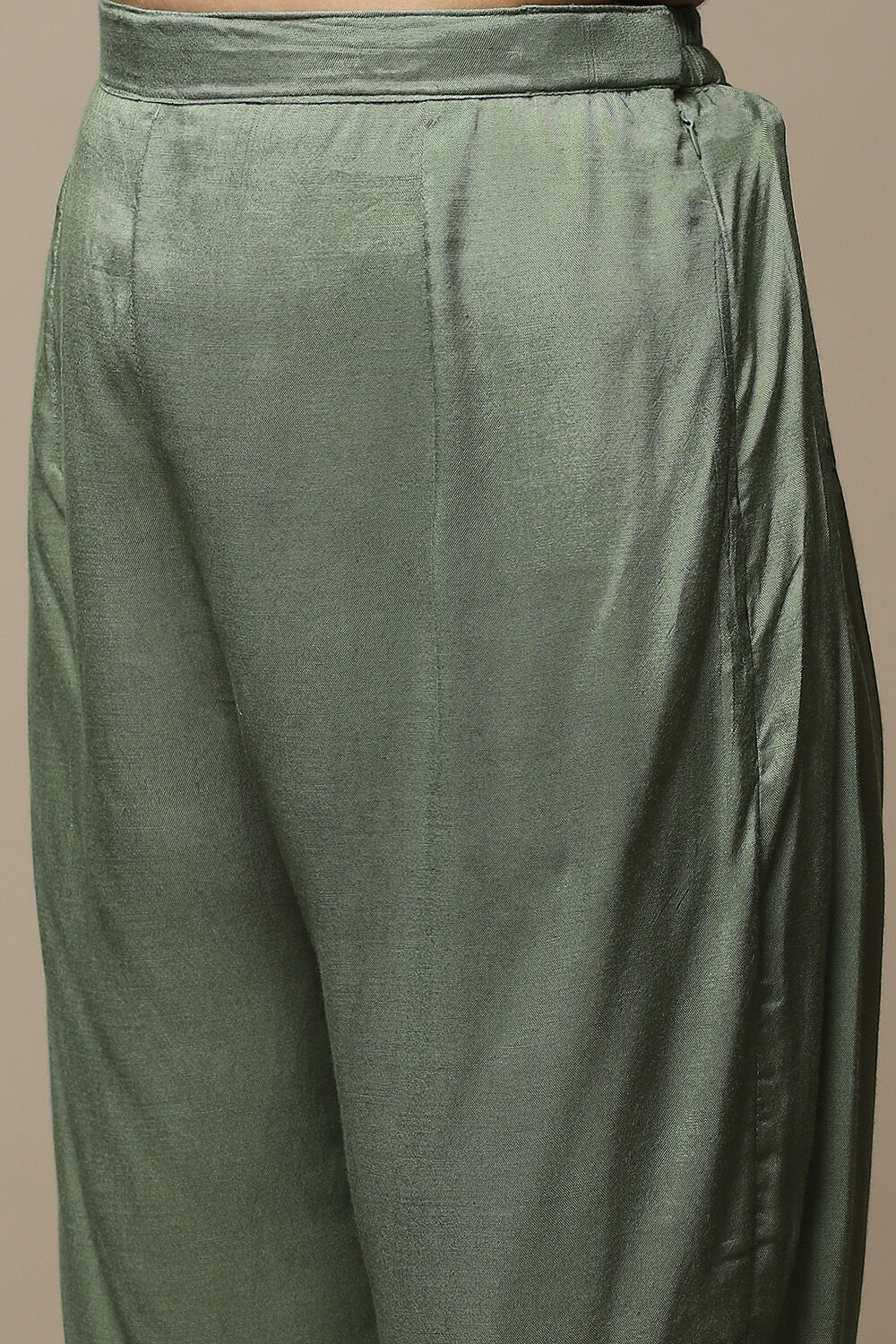 Green Cotton Digital Print Unstitched Suit Set image number 7