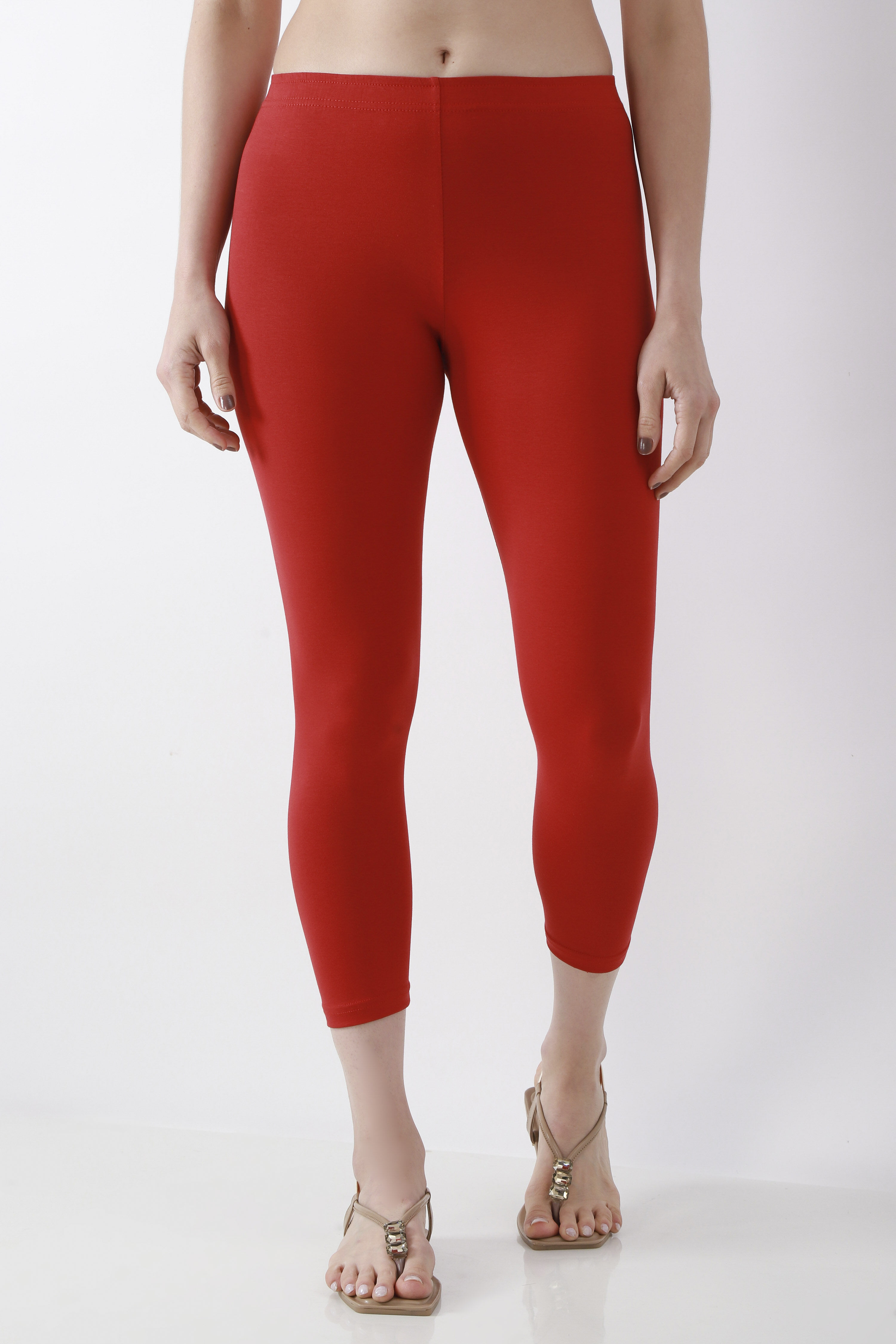 Red Cotton Lycra Leggings image number 4