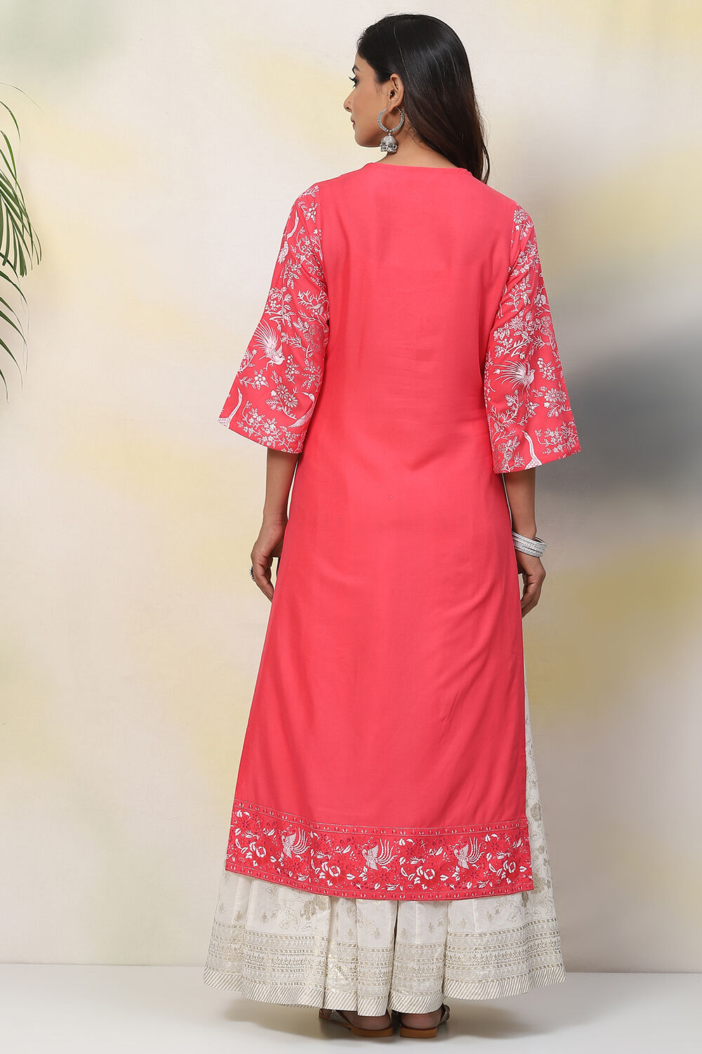 Ochre Straight Viscose Kurta image number 4
