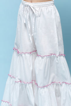 Pink Lehriya Cotton Kurta With Sharara & Net Dupatta image number 2