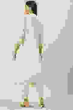 Off White Straight Kurta Relaxed Pants Suit Set image number 4