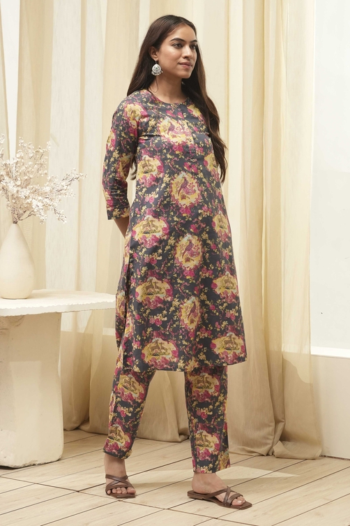 Mustard Cotton Straight Kurta Relaxed Pant Suit Set image number 5