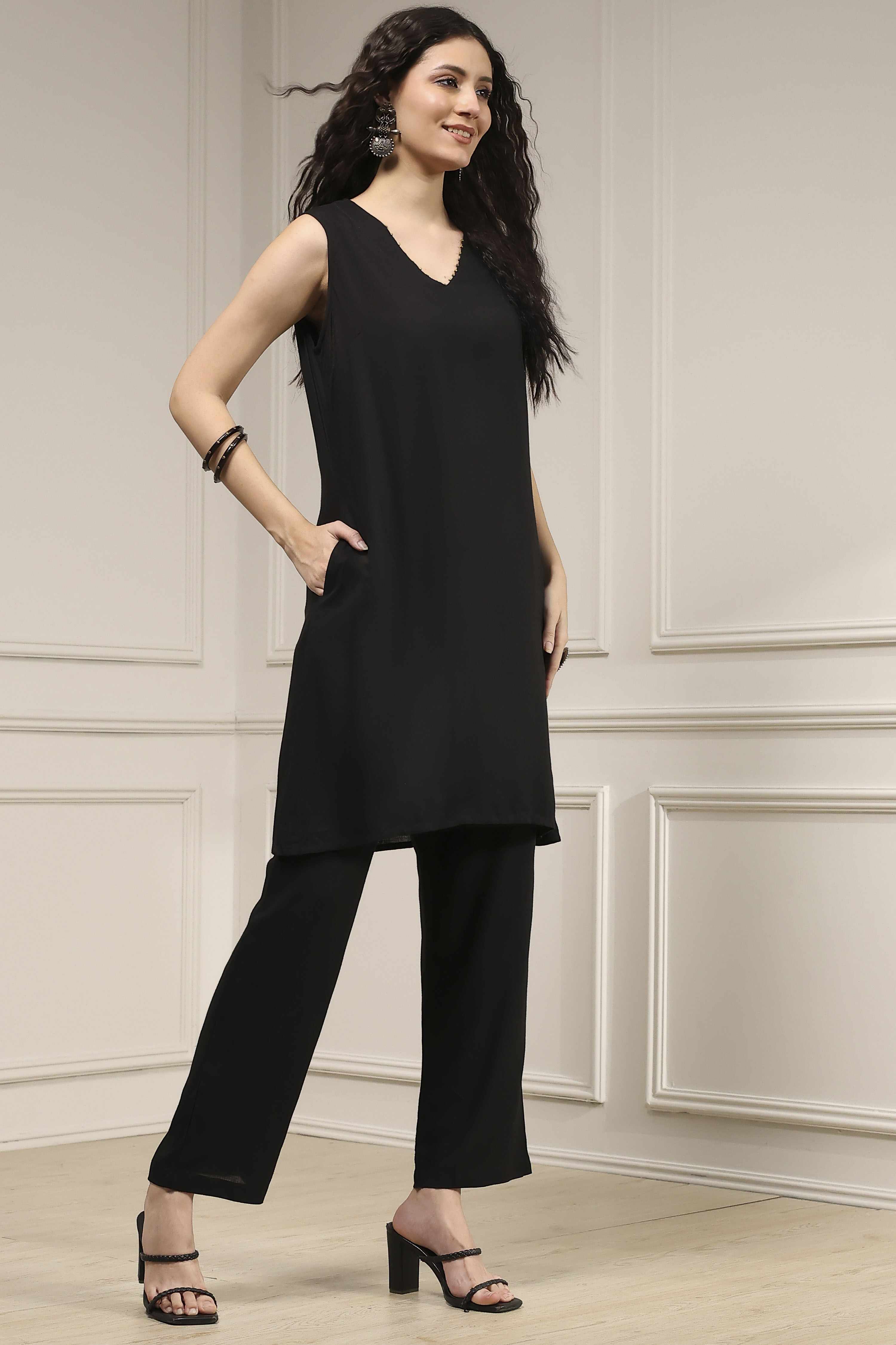 Black Viscose Rayon Straight Dyed Fusion Set image number 7