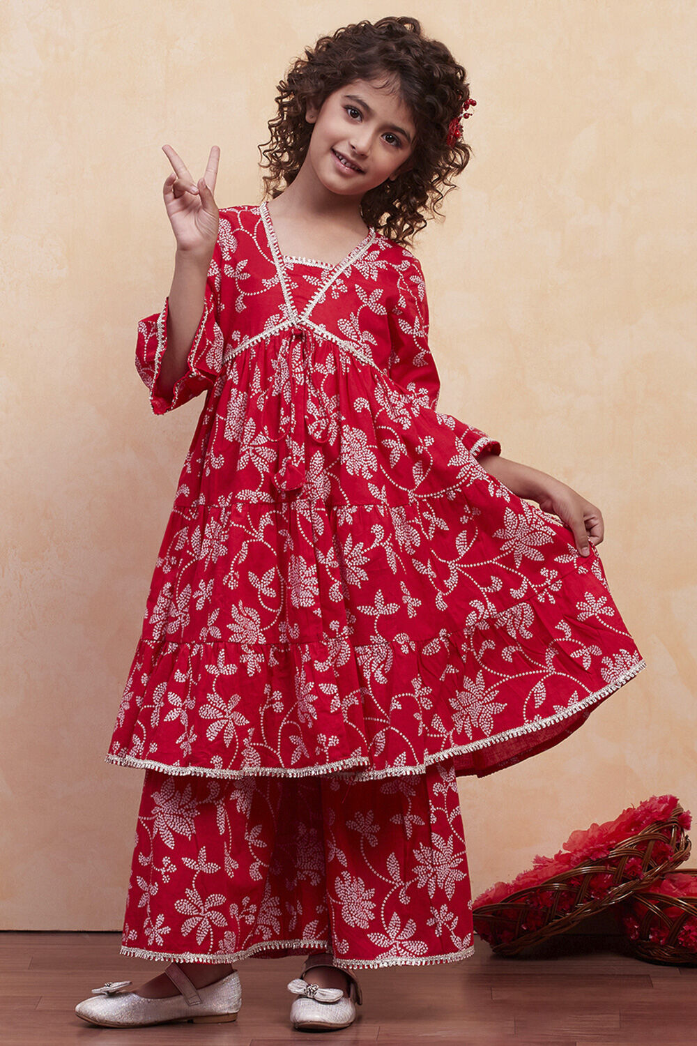 Red Cotton Printed Tiered Kurta Set image number 6