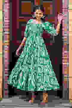 Green Cotton Tiered Dress image number 0