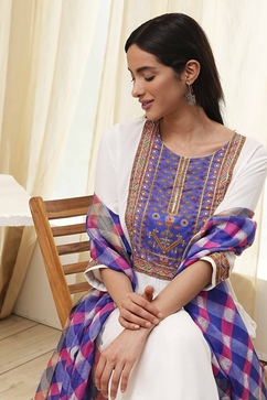 Off-White and Blue Straight Suit Set image number 8