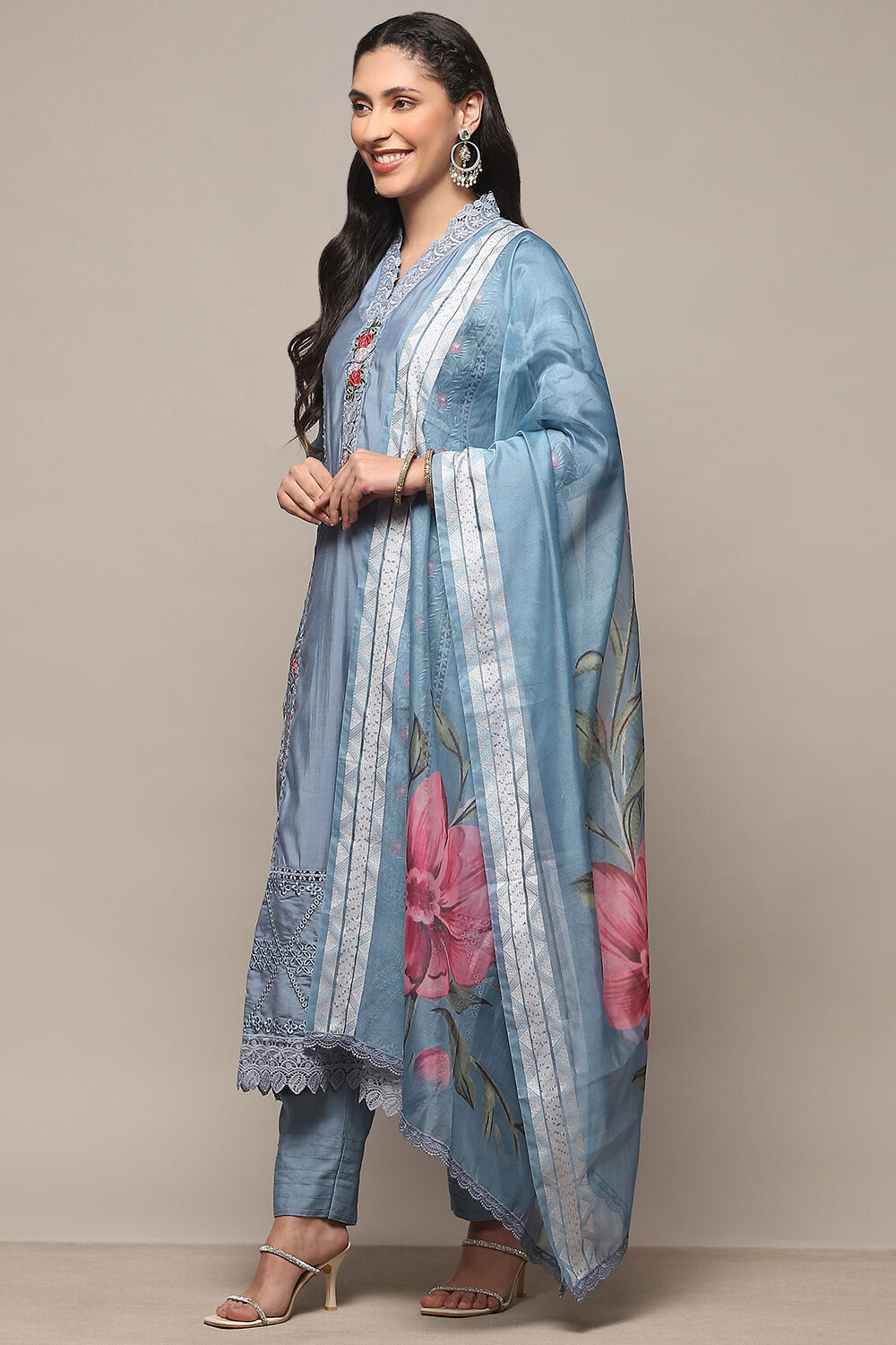 Green Silk Blend Unstitched Suit Set image number 5