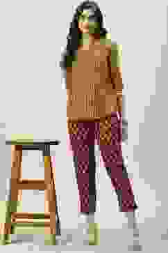 Maroon Rayon Narrow Pants image number 5