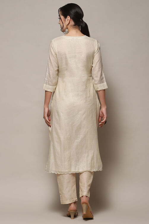 Off White Tissue Unstitched Suit set image number 6