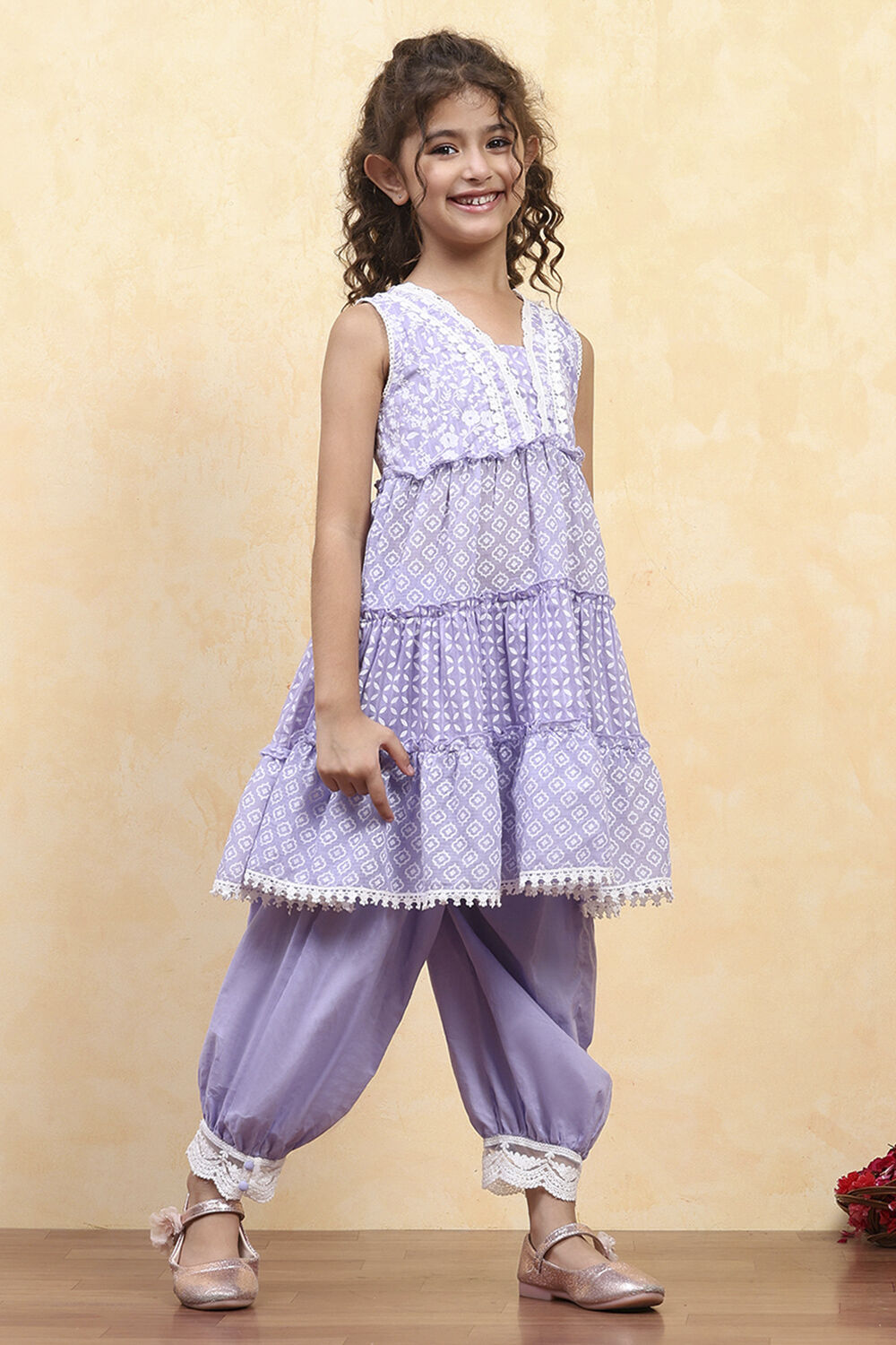 Purple Cotton Tiered Printed Kurta Salwar Set image number 5