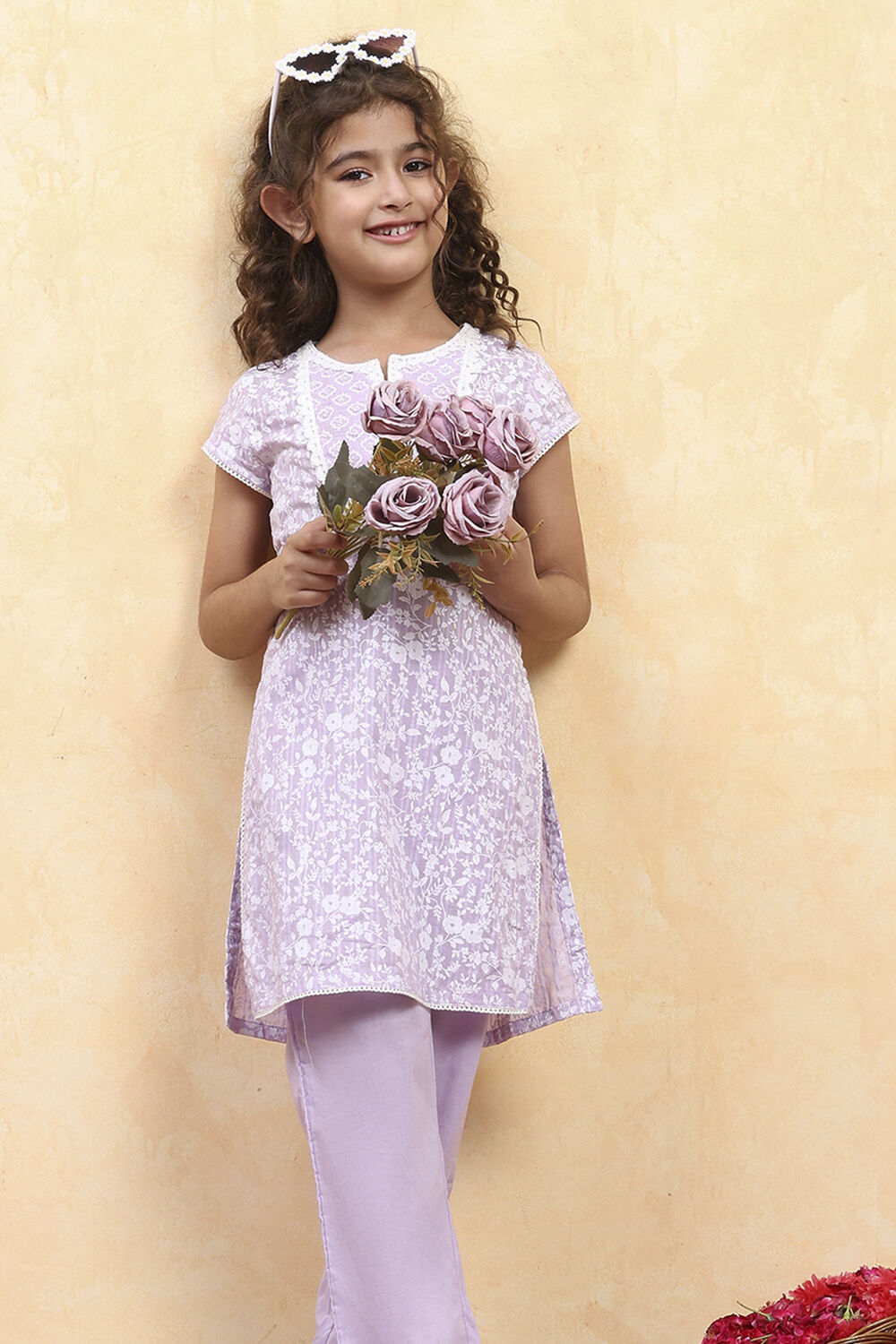 Lavender Cotton Straight Printed Kurta Pants Set image number 7