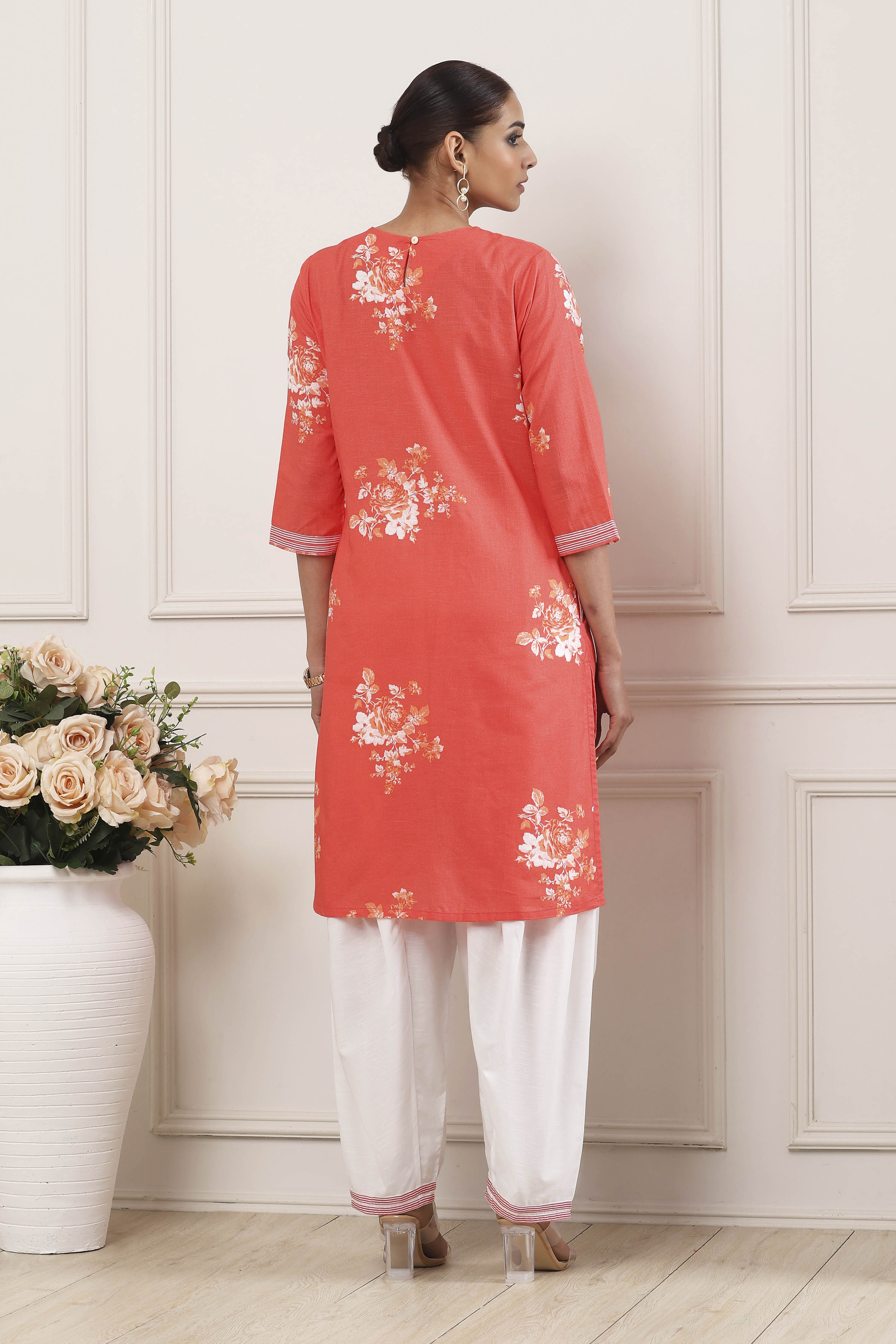 Orange and White Cotton Printed Straight Salwar Suit Set image number 4