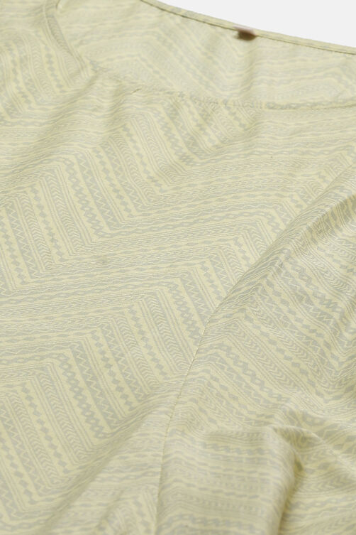 Light Yellow Double Layered Kurta Slim Pant Suit Set image number 3