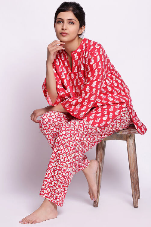 Dark Pink Cotton Printed Loungewear Set image number 0