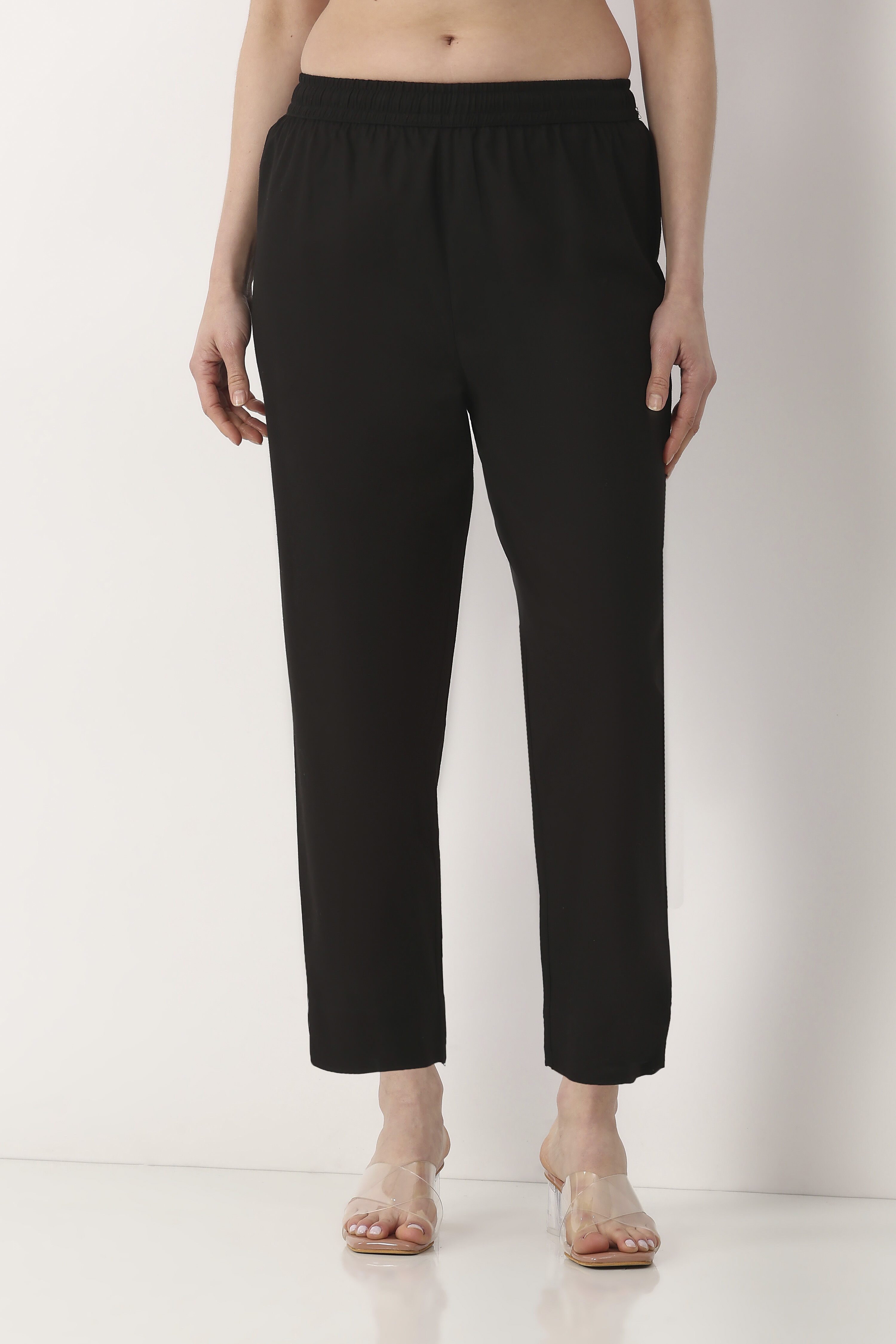 Black Cotton Narrow Pants image number 4