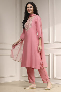 Pink Embroidered Straight Suit Set image number 3