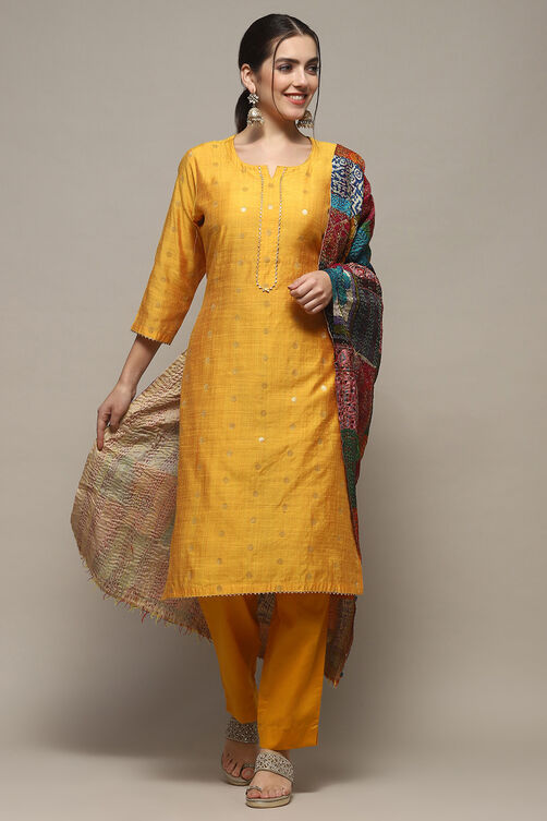 Green Cotton Unstitched Suit set image number 8