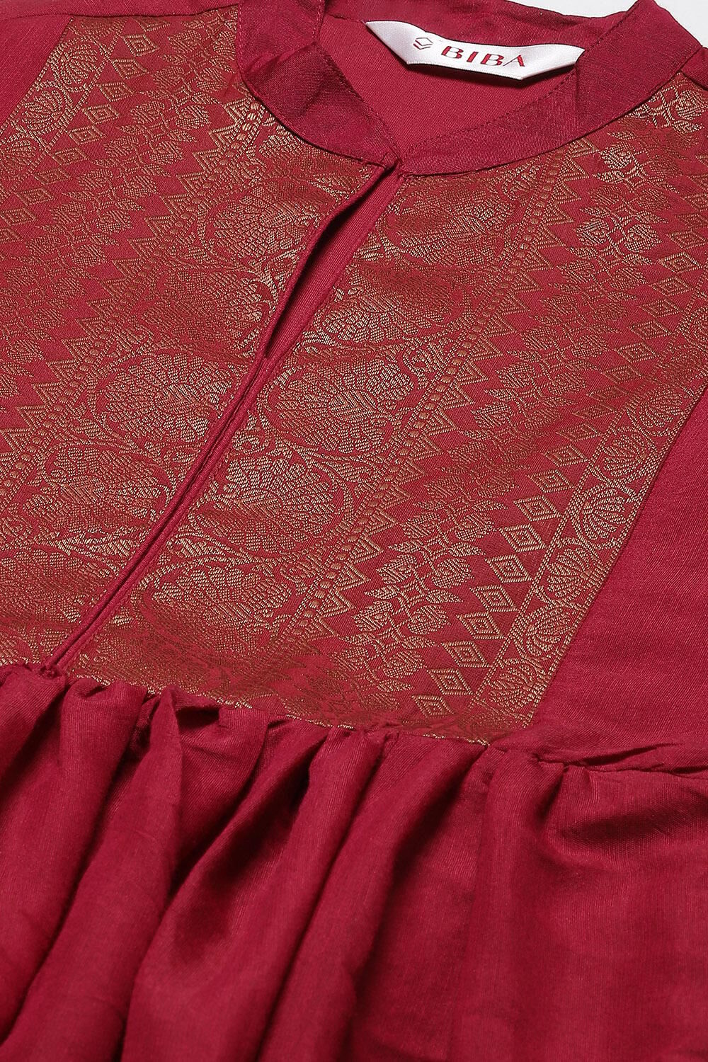 Maroon Yarn-Dyed Flared Kurta image number 1
