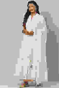 Off White Flared Kurta Skirt Kurta Skirt Suit Set image number 5