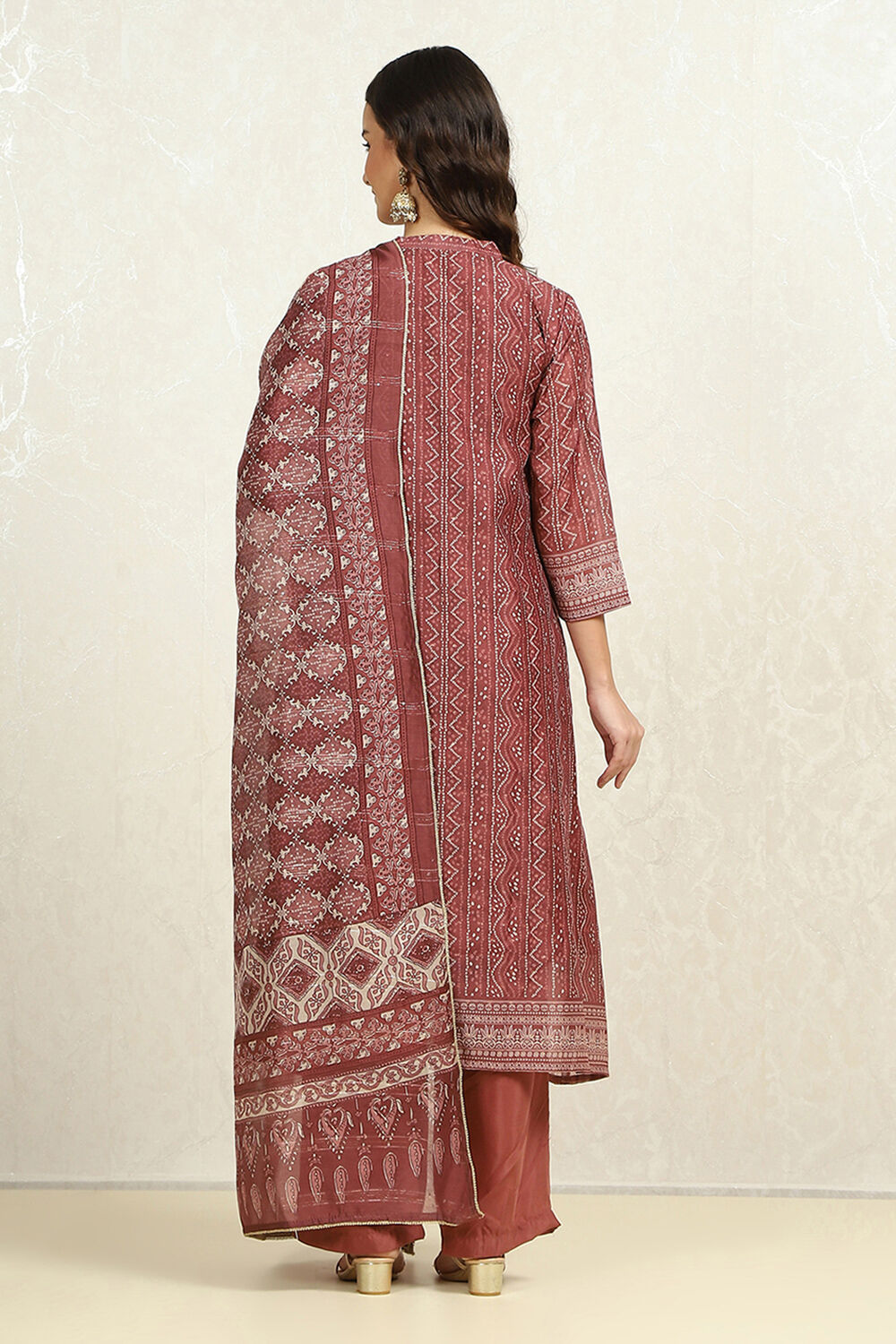 Maroon Chanderi Bandhani Printed Unstitched Suit Set image number 5