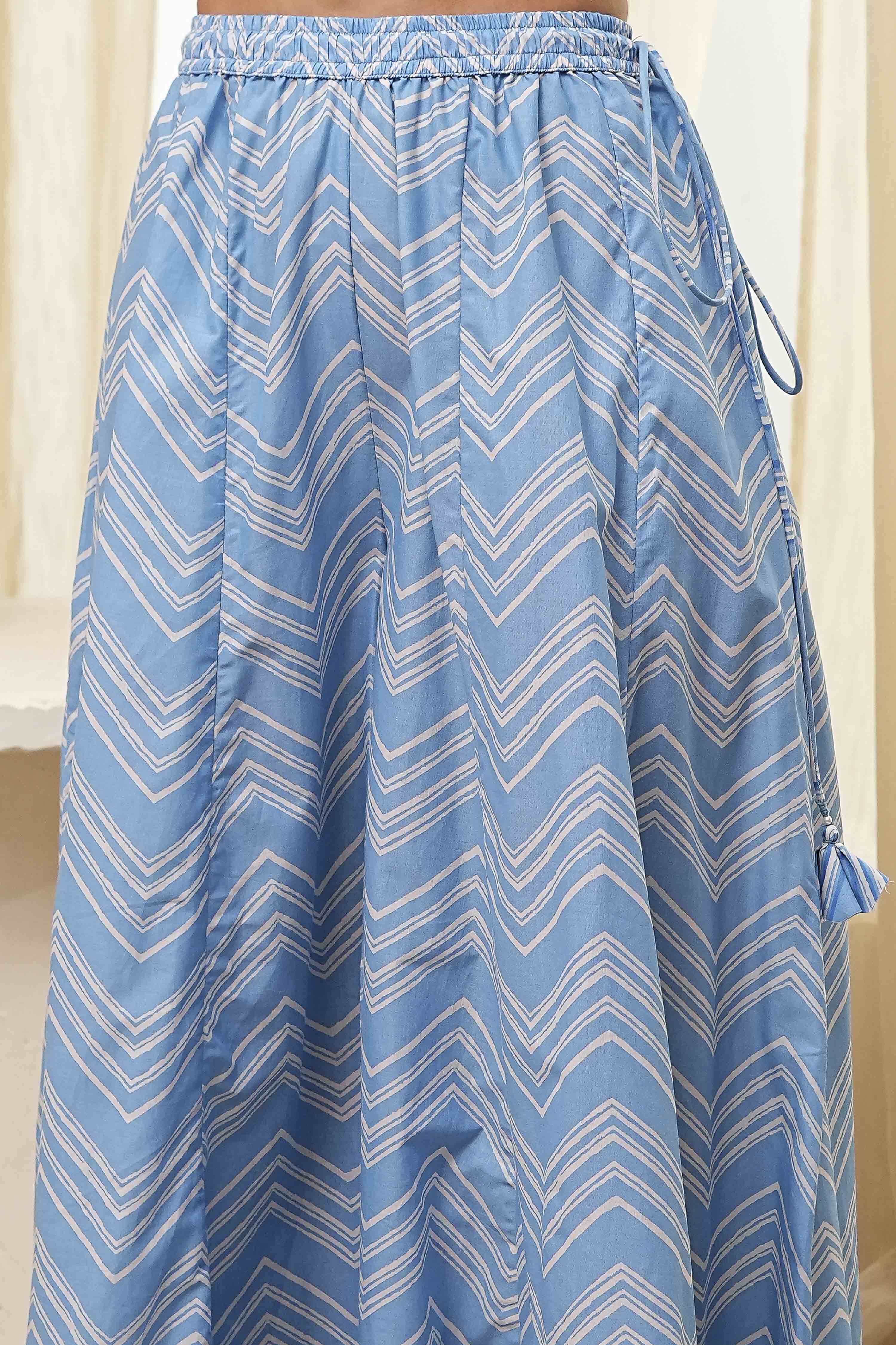 Blue Cotton Floral Strappy Straight Suit Set image number 2