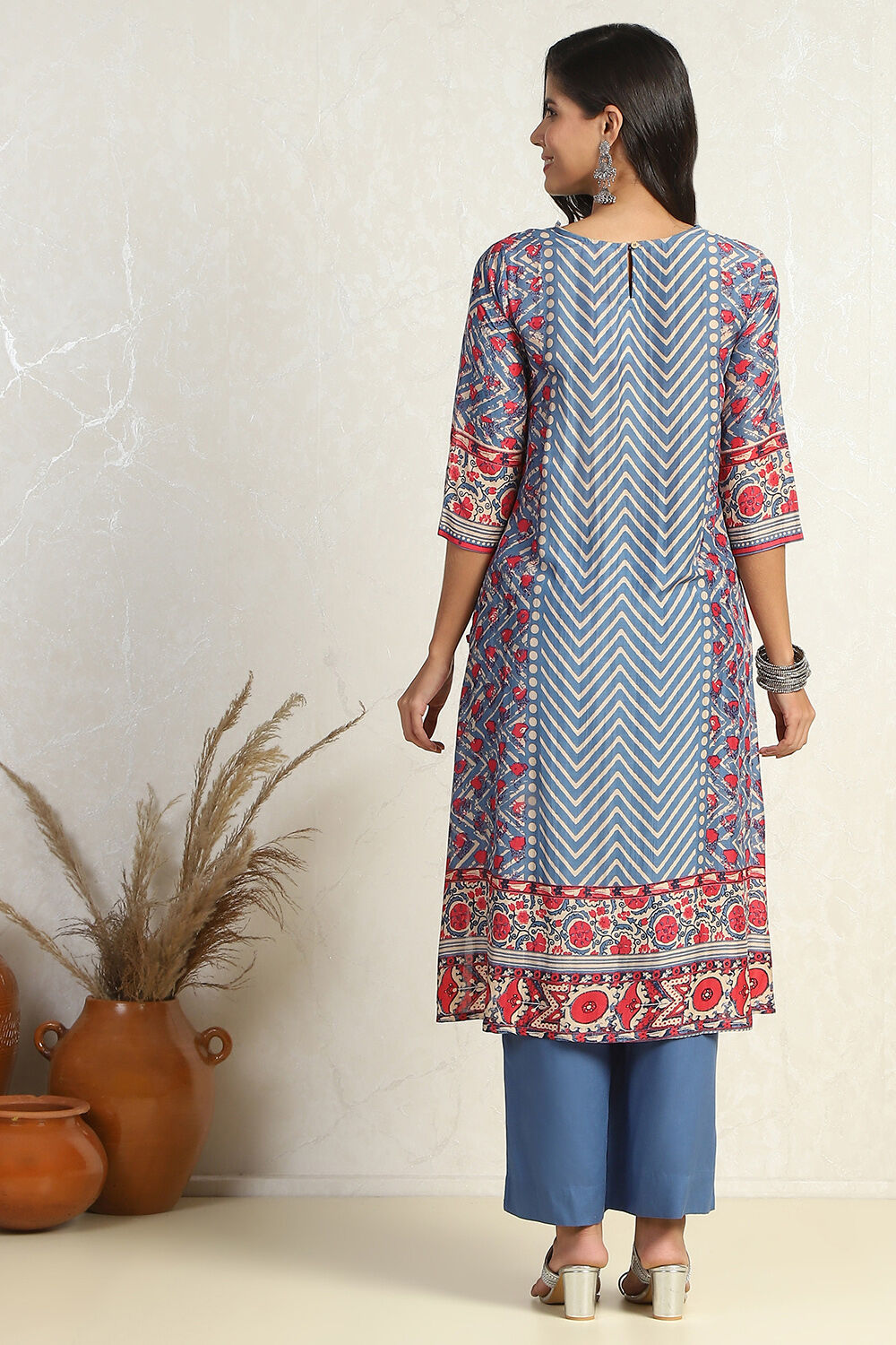 Blue Modal Geometric Printed Straight Suit Set image number 4