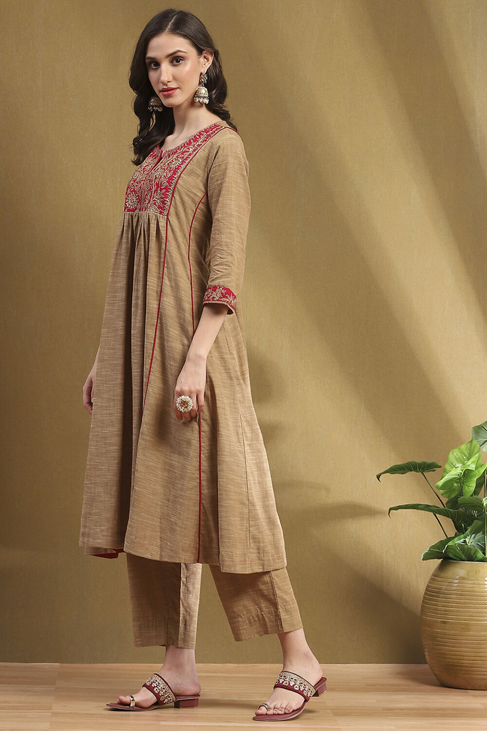 Khaki Cotton Embroidered Gathered Kurta Set image number 3